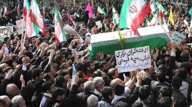 Choques en el funeral de un manifestante &#039;Basij&#039; en Irán