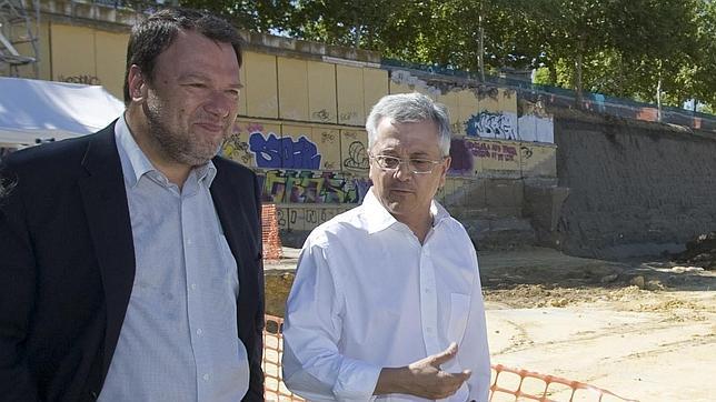 Imputado el gerente de Urbanismo por la venta de suelos de «Mercasevilla»
