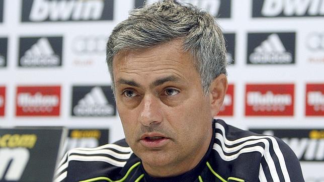 Mourinho: «Algunos tienen la vida más fácil, parece que escogen cuándo quieren jugar»