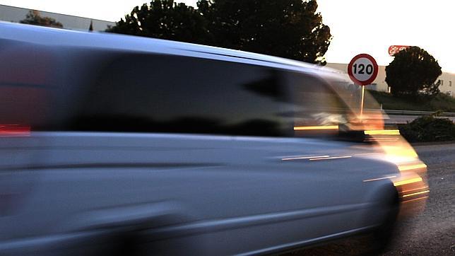 España frena a los 110 km/h... y Holanda acelera hasta los 130 km/h