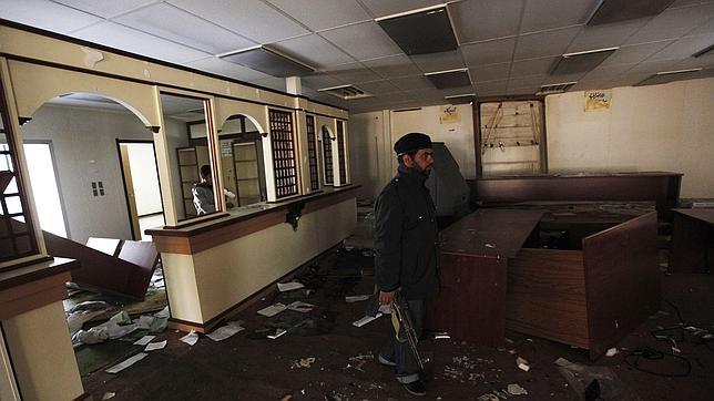 Intensos combates entre el Ejército libio y los rebeldes en el este del país