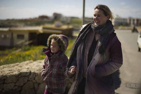 «No sin mi hija» en Lampedusa