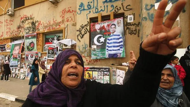 El miedo crece en Bengasi ante el avance de las tropas de Gadafi