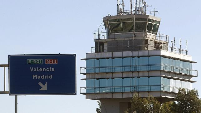 Indra pujará por la gestión de las torres de control de AENA de la mano de DFS