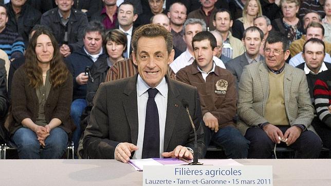 Gadafi cree que Sarkozy «se ha trastornado»