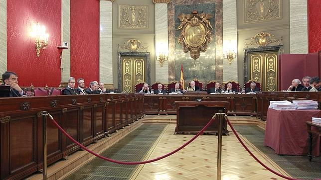 Fiscalía y Gobierno advierten que Sortu «está en la órbita de ETA»