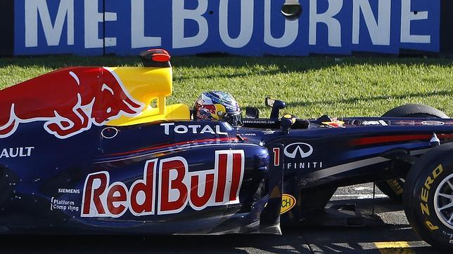 Red Bull «amenaza» con el KERS