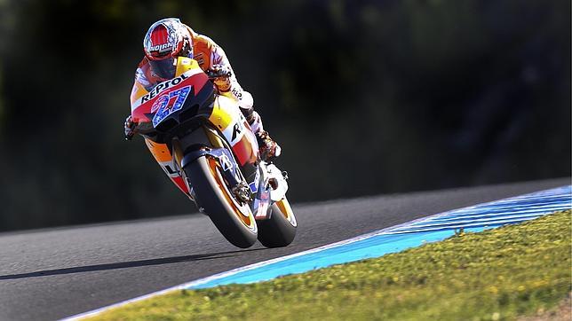 El viento frena a Pedrosa en Jerez