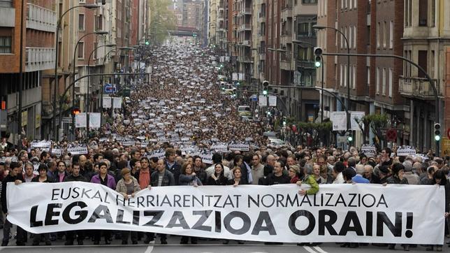 EA y Alternatiba dicen «sí» a una coalición con «independientes» de Batasuna el 22-M