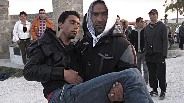 Los tunecinos llegados a Italia podrán desplazarse por los países Schengen