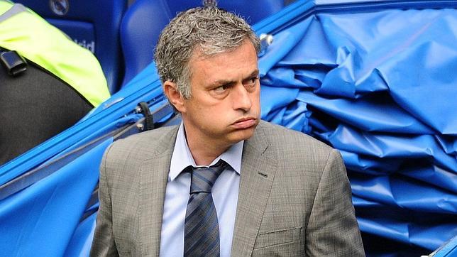 Bilbao recupera el «Mourinho, muérete»