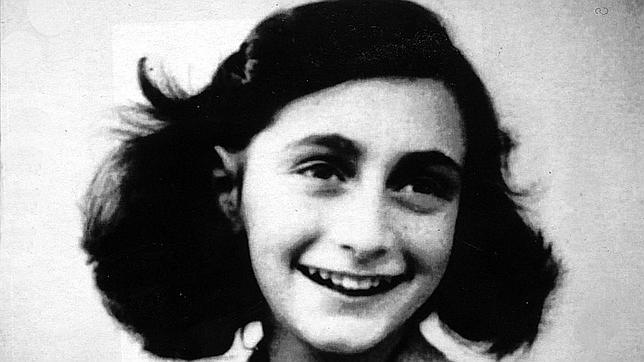 El policía nazi que arrestó a Ana Frank fue espía de la República Federal de Alemania