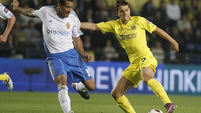 La UEFA multa al Villarreal, a Nilmar y Cazorla pero podrán jugar ante el Oporto