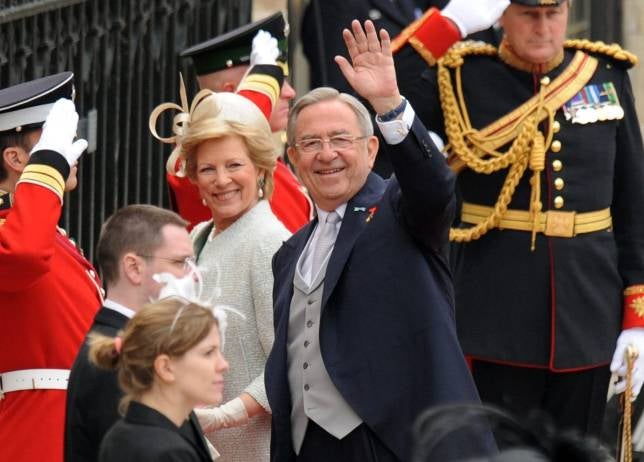 El enlace reunió a 25 Familias Reales