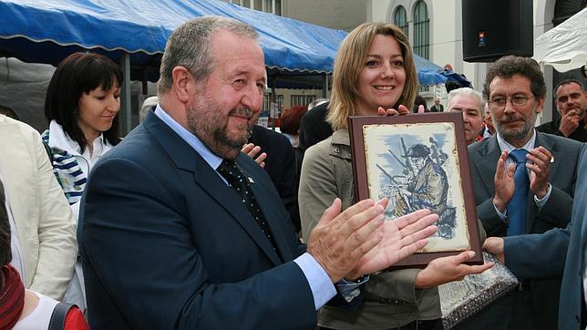 El alcalde de Lugo adjudicó más de 100.000 euros a su jefa de gabinete