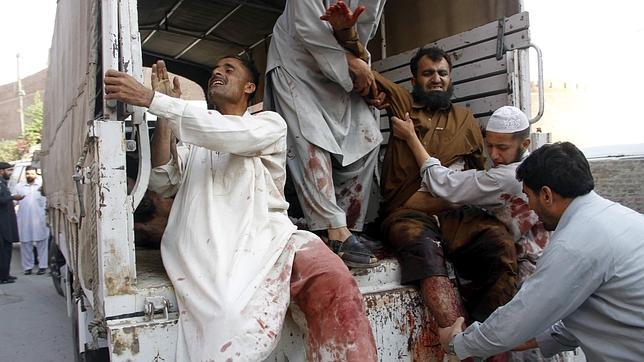 Al Qaida venga la muerte de Bin Laden con dos atentados que dejan 80 muertos en Pakistán