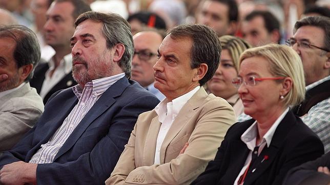 Zapatero presume en Zaragoza de haber resuelto los conflictos del agua en España