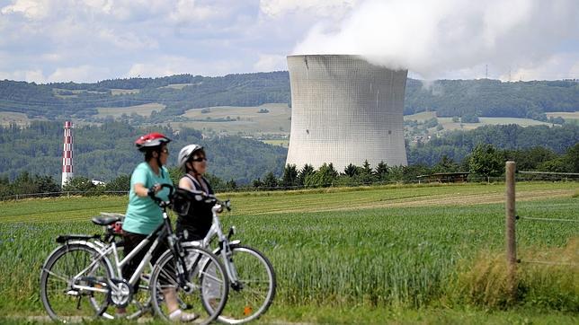Las pruebas en las centrales nucleares de la UE se limitarán a ampliar los actuales controles