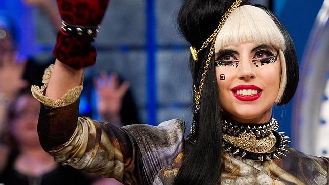 Lady Gaga viste de la firma española Maya Hansen