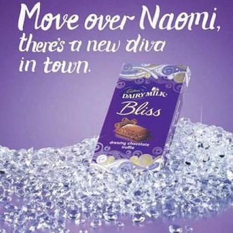 Naomi Campbell tacha de «racista» el nuevo anuncio de Cadbury