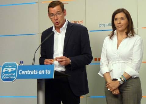 Elche anulará la compra del archivo de Acció Cultural