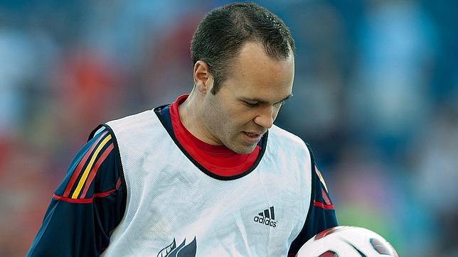Iniesta: «Xavi, Cesc y yo no somos incompatibles»