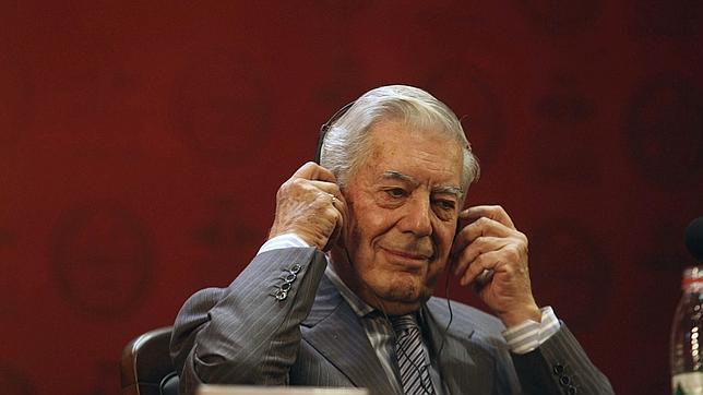 Vargas Llosa alienta la acción ciudadana en la vida política