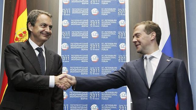 Repsol, Talgo y Gestamp firman acuerdos en Rusia por 800 millones de euros