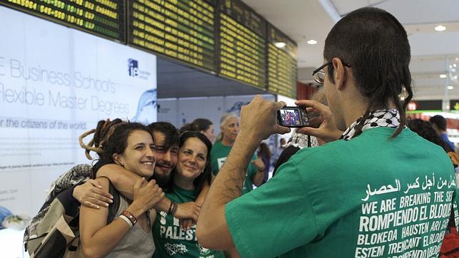 Los activistas españoles de la Segunda Flotilla de la libertad se ponen en marcha