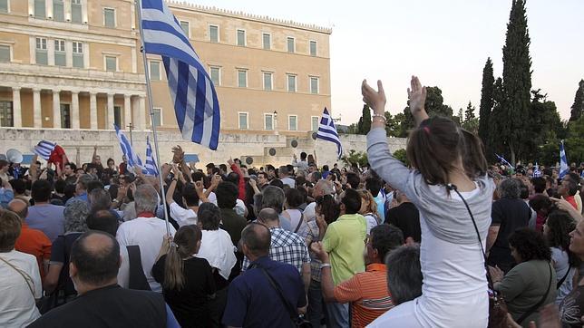 El Gobierno griego pide apoyo a los recortes