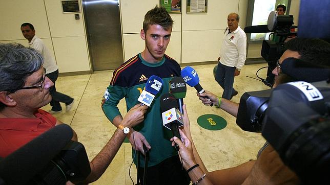 De Gea: «Me han invitado para hacerme una oferta»