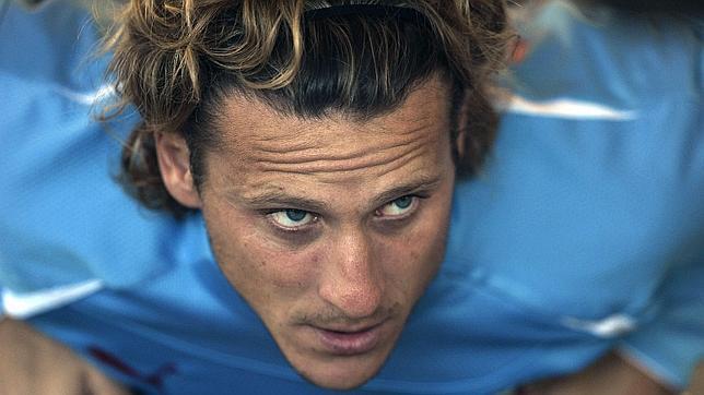 Diego Forlán: «La afición no sabe lo que pasó la temporada pasada en el Atlético»