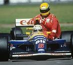 Al podio en el taxi de Webber