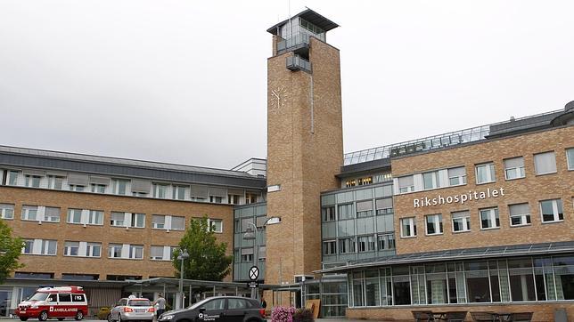 «¡Hay un policía disparándonos! ¡Haz algo!»