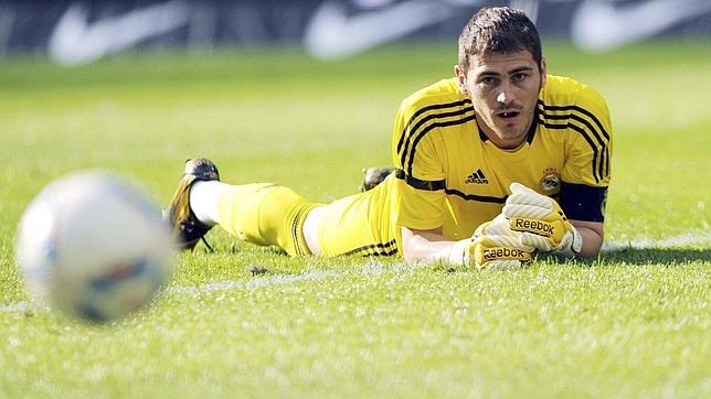 Casillas: «No estamos obsesionados con la Supercopa»