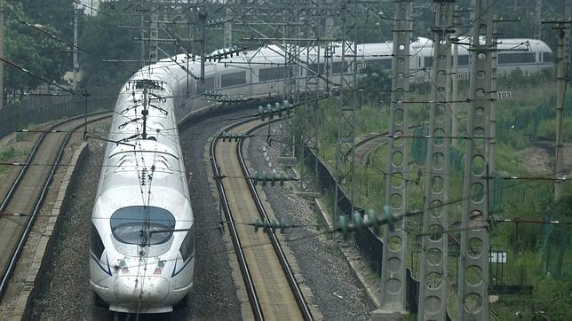 China paraliza sus trenes de alta velocidad para revisar la seguridad