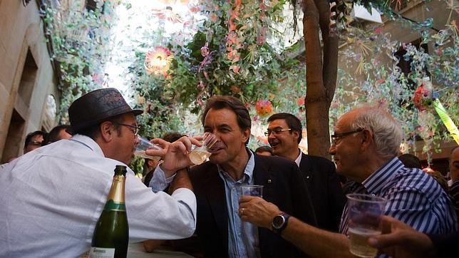 Las entidades públicas de la Generalitat catalana se triplican en ocho años