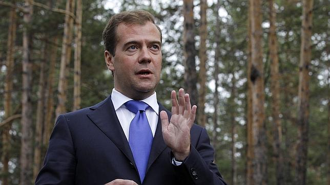Medvedev convoca elecciones parlamentarias para el 4 de diciembre