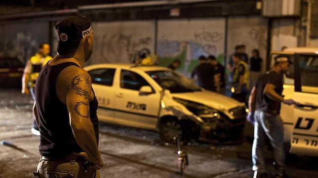 Un palestino hiere a siete personas tras robar un taxi en Tel Aviv