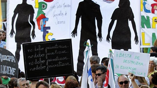 Los profesores anuncian movilizaciones los días 14 y 20 de septiembre y 22 de octubre