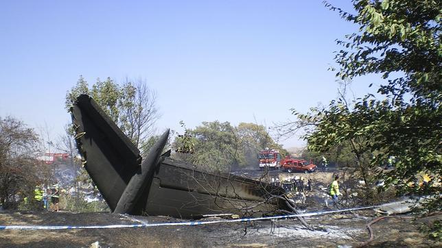 Spanair achaca el accidente de Barajas al mal diseño del avión y a los pilotos