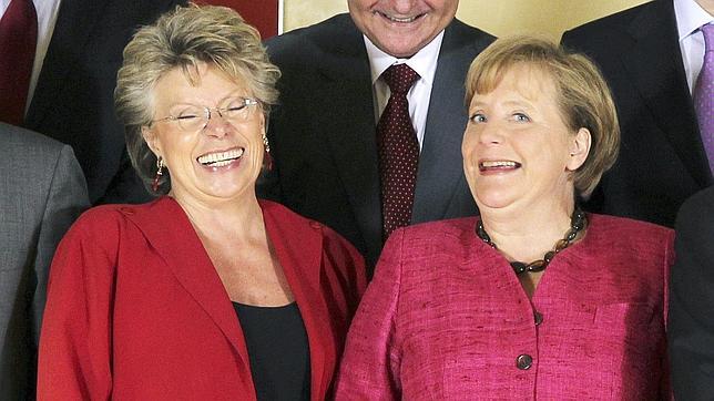 Viviane Reding: «En la UE necesitamos a alguien que se haga cargo de la situacion»