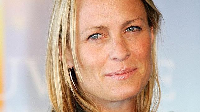 Robin Wright lamenta la falta de papeles para actrices «sin bótox»