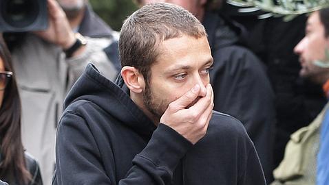 Emoción contenida en el funeral de Marco Simoncelli