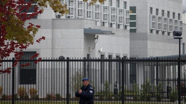 Arrestan a 17 islamistas en Sarajevo por el atentado contra la Embajada americana