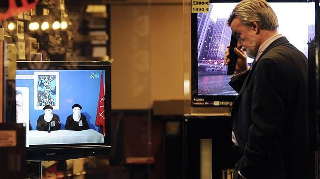 Los policías exigen que no se ceda al chantaje que plantea ETA