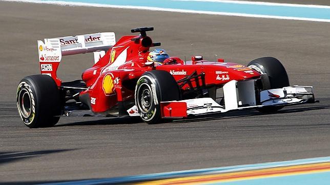 Button marca el ritmo en los primeros libres