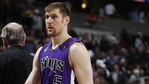 Nocioni regresa a Argentina por culpa del «lockout»