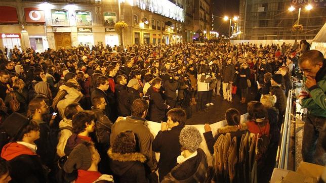 Los «indignados» calientan el 20-N