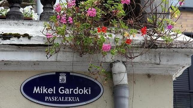 San Sebastián pone fin al callejero etarra